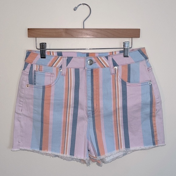 Wild Fable NWOT Hi-Rise Striped Jean Shorts - Picture 1 of 8